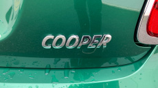 MINI Hatchback 1.5 Cooper Classic 3dr Auto Petrol Hatchback